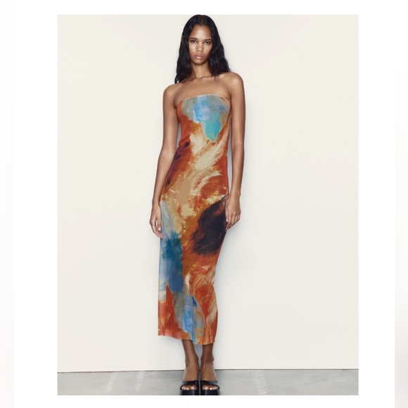 Zara Dresses & Skirts - Zara Strapless Printed Fitted Dress